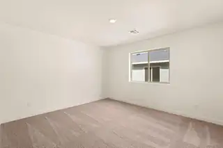 1537 Rawhide Loop NE Bedroom