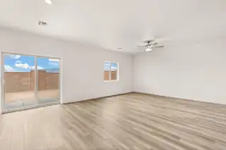 1545 Rawhide Loop NE Living Room