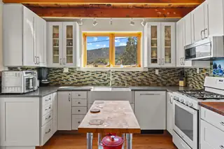 8 Camino Del Torreon Kitchen