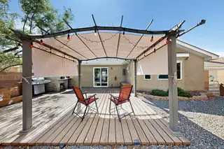 7471 SANDERLING Road NW Patio