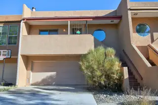 845 LLAVE Lane NE, Albuquerque