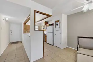 1344 GRANDE Boulevard SE D Kitchen