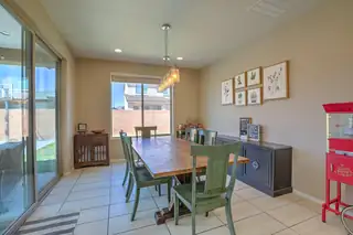6113 OLDENBERG Drive SE Dining Room