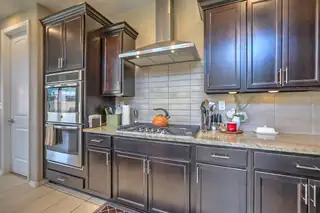 6113 OLDENBERG Drive SE Kitchen