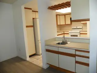 823 Country Club Drive SE 1C 