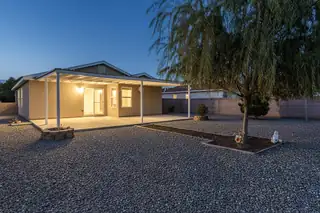 134 OAKWOOD Court SW View