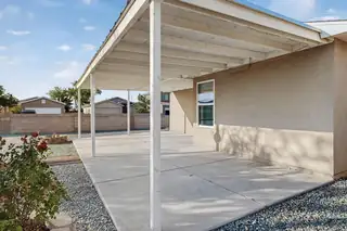 134 OAKWOOD Court SW Patio