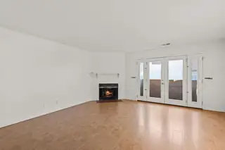 3839 MONTGOMERY Boulevard NE #732 Living Room