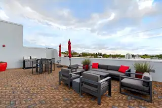 3600 Central Avenue SE 212 Patio