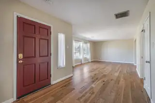 2612 Cutler Avenue NE 