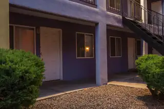 419 Monroe Street NE 