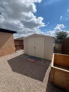 2819 MONTCLAIRE Drive NE Backyard