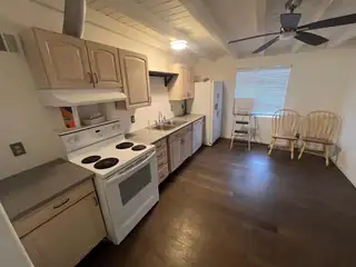 2819 MONTCLAIRE Drive NE 