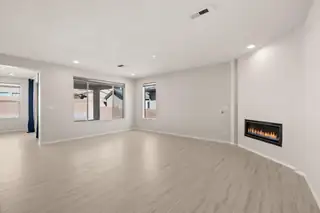 6037 Nauman Drive SE 