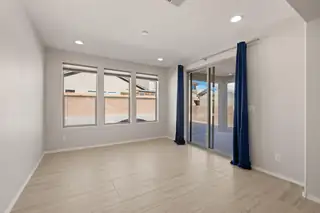 6037 Nauman Drive SE 