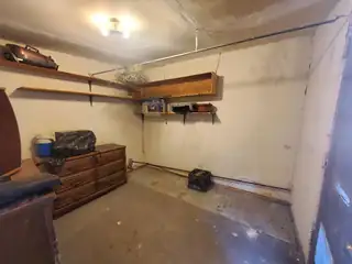 212 Bethel Avenue SE Garage