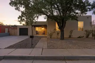 1224 Arvilla Avenue NW, Albuquerque 