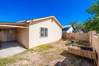 8900 LA VIDA Lane SW Backyard