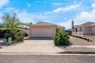 8900 LA VIDA Lane SW 