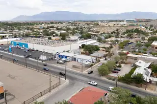 1302 Broadway Boulevard NE 