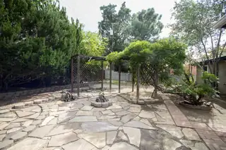 3704 GLORIETA Street NE Backyard