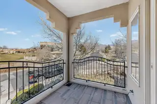 11436 Woodmar Lane NE Patio