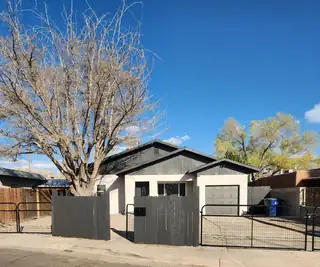 5316 10TH Court NW, Albuquerque