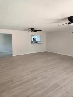 5316 10TH Court NW Living Room