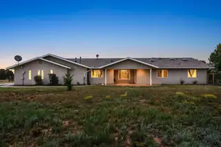 3 HIDEAWAY Lane, Edgewood 