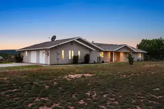 3 HIDEAWAY Lane Exterior Front