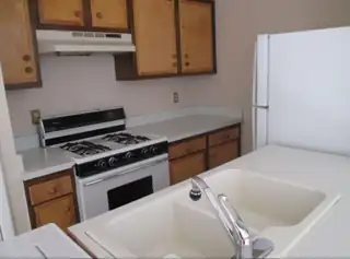 12000 STILWELL Place NE C 