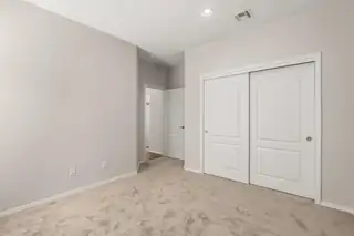 934 Zafiro Road SE View