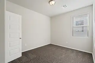 2589 Eglisfield Lp Bedroom