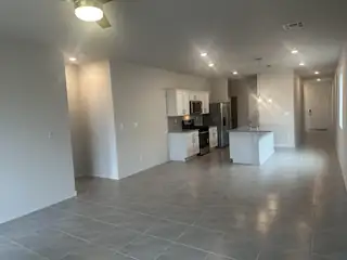 2589 Eglisfield Lp Kitchen