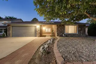 5805 Chimayo Drive NW 