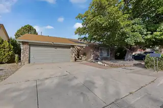 5805 Chimayo Drive NW 