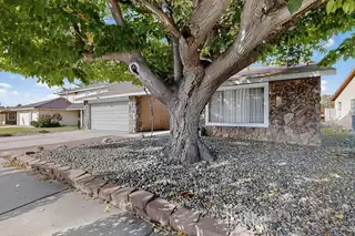 5805 Chimayo Drive NW 