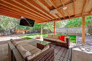 308 LA MEDIA Road SW Patio