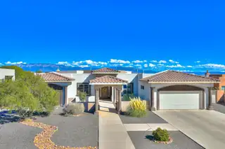 5604 KIMBERLITE Drive NW, Albuquerque 