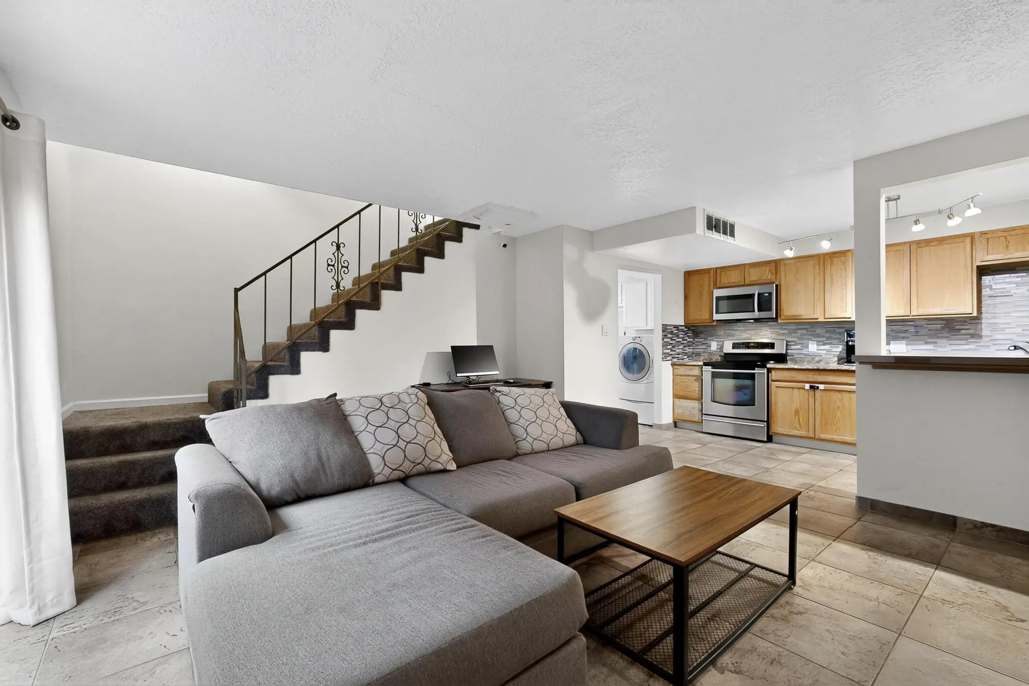 8333 Comanche Road NE 16-C