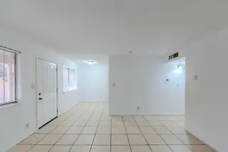 126 RHODE ISLAND Street SE 