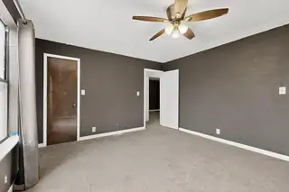 220 Shawnee Court SE Bedroom