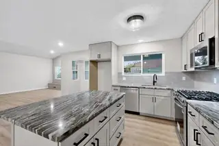 13209 INDIAN SCHOOL Road NE Kitchen