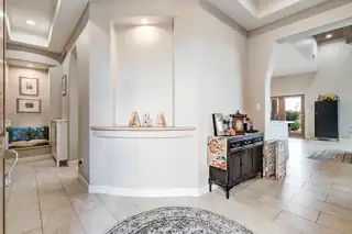 4901 Valle Rio Trail NW Living Room