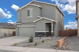 1533 Rawhide Loop NE 