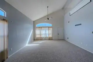 7400 Via Sereno SW Living Room