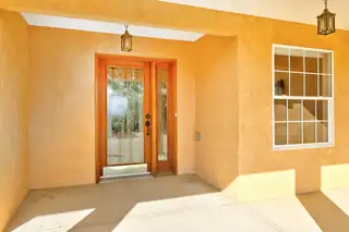 1106 Valley View Drive SW 