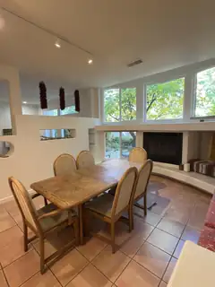 5536 Overlook Drive NE 