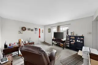 10423 Jenaro Court SW Living Room