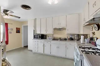 10423 Jenaro Court SW Kitchen